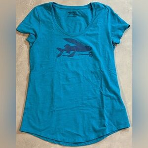 Women’s Patagonia tee